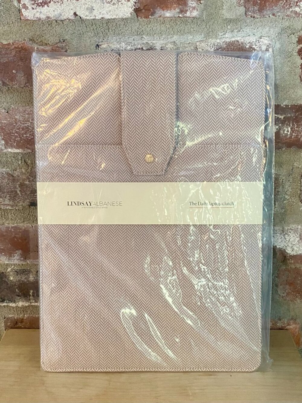 Lindsay Albanese The Daily Laptop Clutch, 15" x 10.5", New in Original Packaging